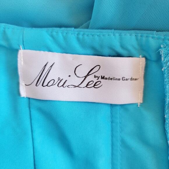 MoriLee V-neck Knee Length Fit & Flare Halter Dress - Picture 3 of 4